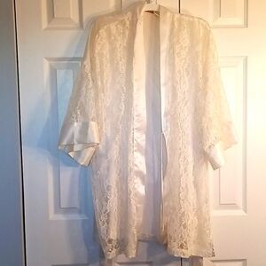 Victoria's Secret Gold Label Lace-Front Robe
